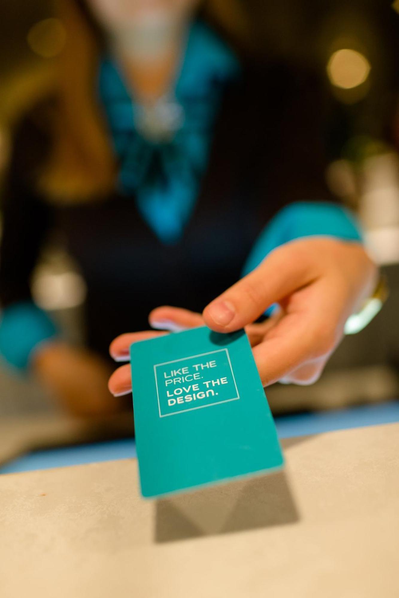 Motel One Nuernberg-Plaerrer מראה חיצוני תמונה