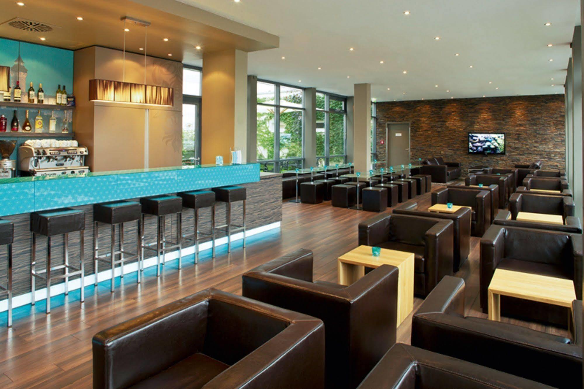 Motel One Nuernberg-Plaerrer מסעדה תמונה